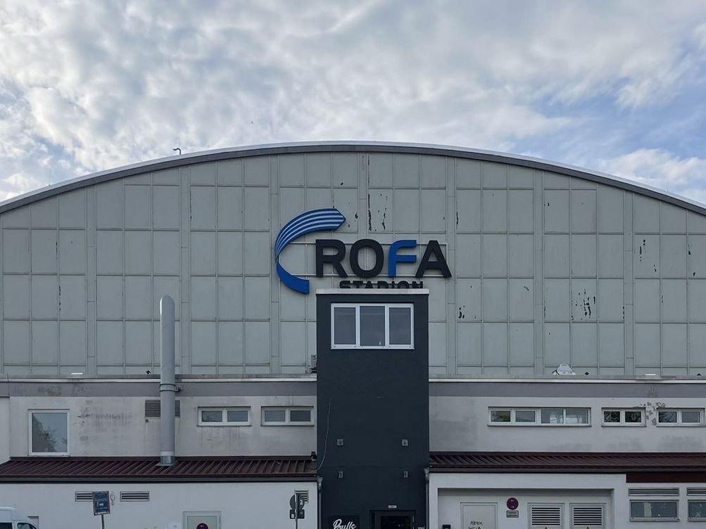 Rofa Stadion außen